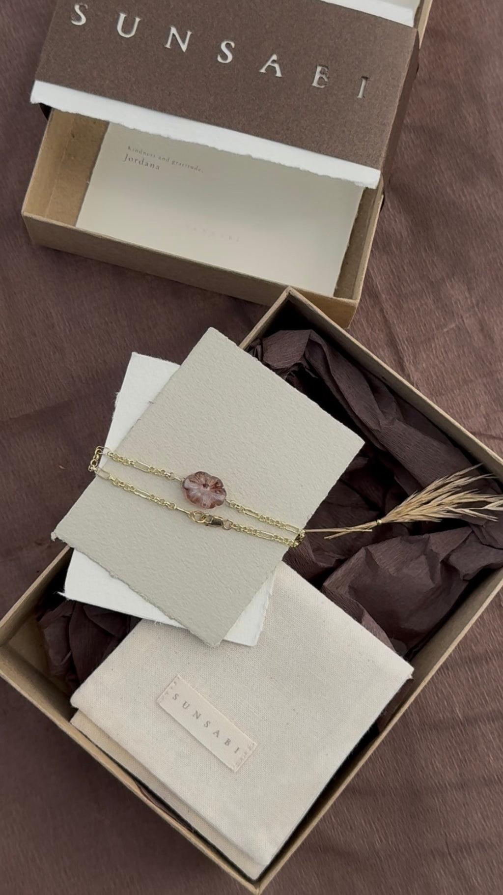 FLOURISH | Glass bloom on delicate 14kt gold-filled Figaro chain