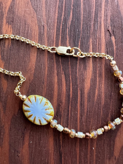 SUN BLOOM No. 02 | Handmade 14k Gold-Filled Bracelet with Glass Beads